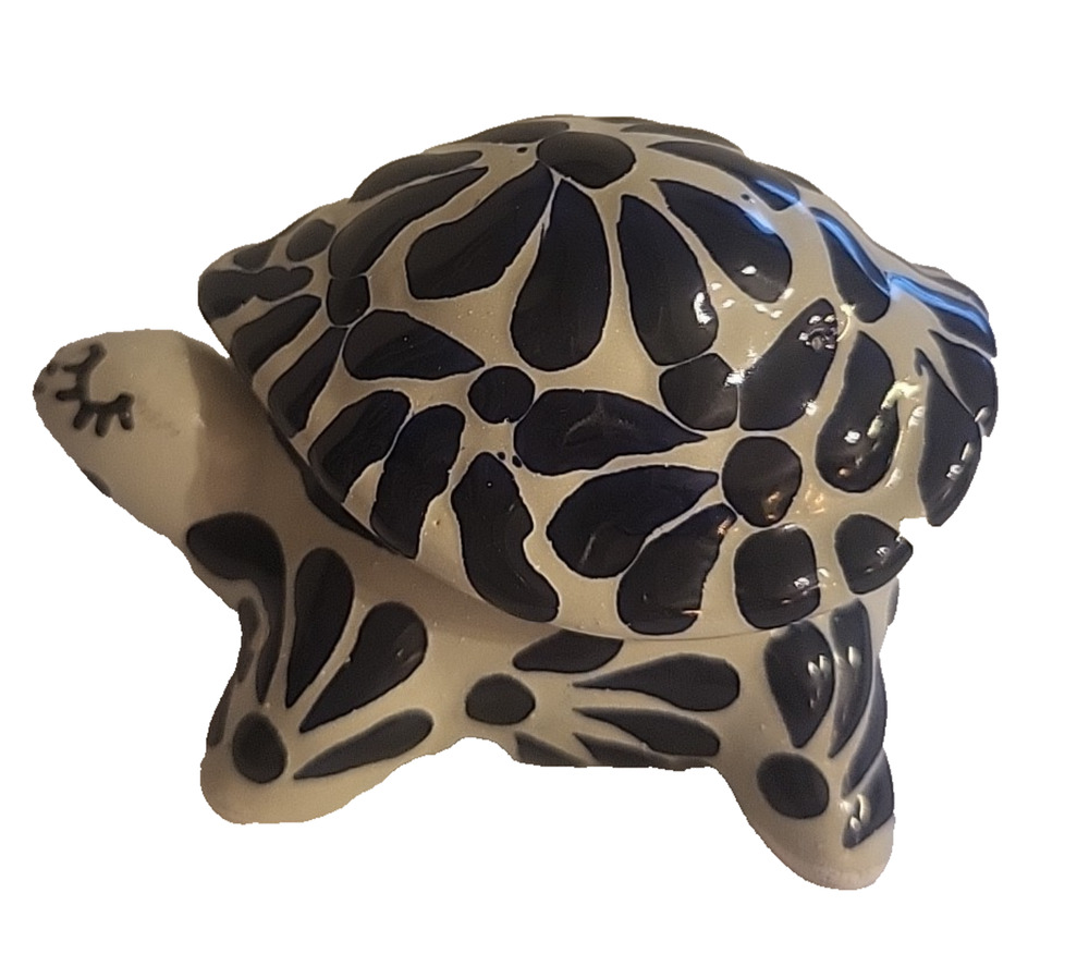 Hand Painted Tonala Mexican Turtle Trinket Box Blue & White Floral approx 3"